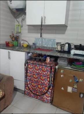 Studio fully furnished